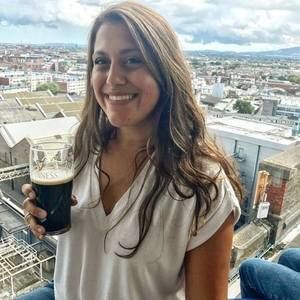 Meet your Posher, Dominique